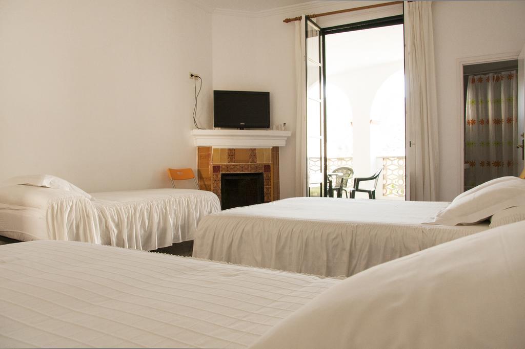 Hostal La Florida Llança Quarto foto